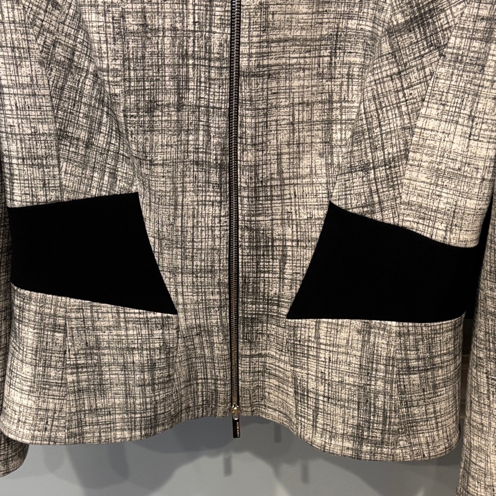 Karen Millen Women's Black and Gray Fitted Jacket - Picture 4 of 6